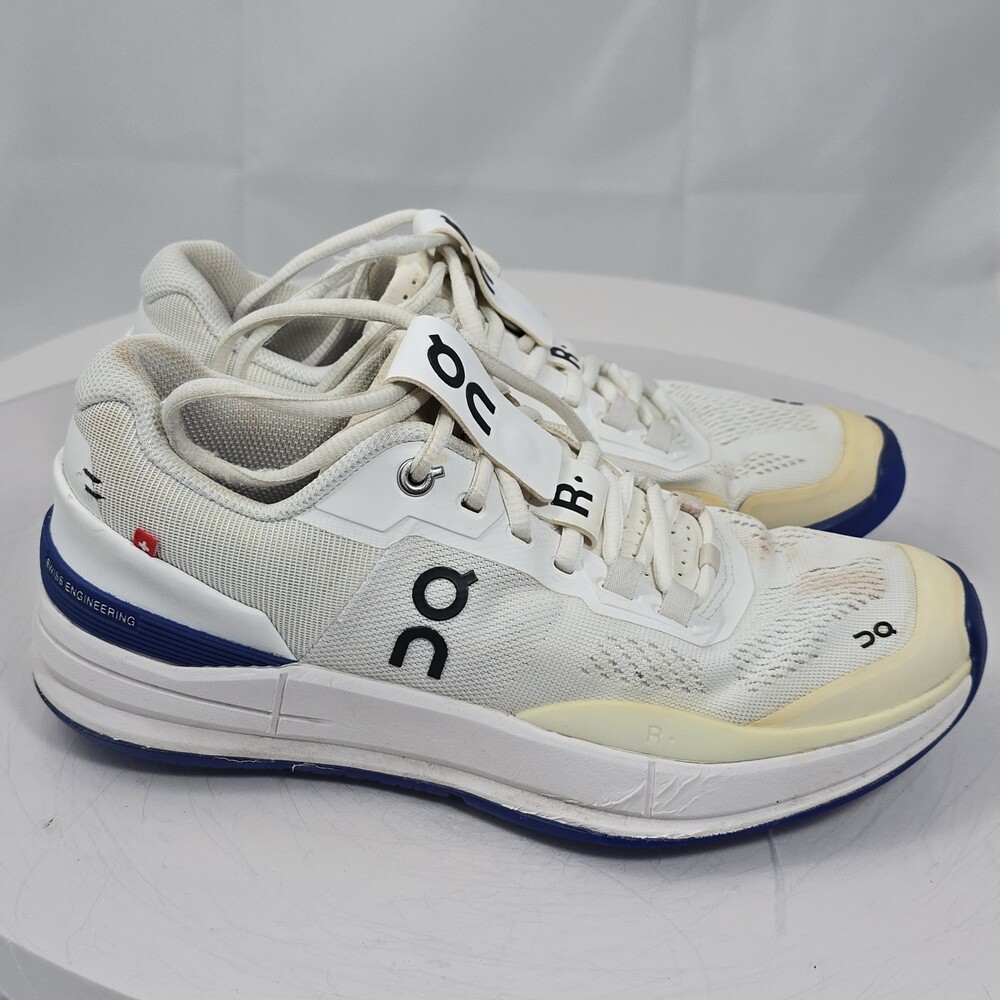 No Insoles On The Roger Pro 48.98720 Women 7 White Lace Up Tennis Sneakers Shoes